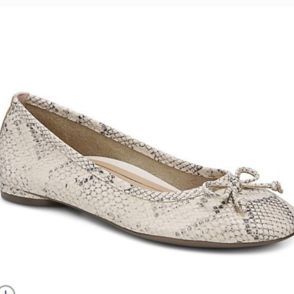Vionic Women Callisto Embs snake Loafer Slip on shoes sz 7